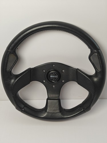 Genuine momo jet - d32, black