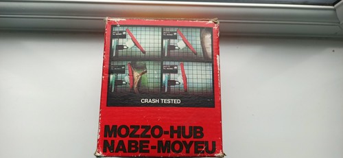 Momo steering wheel hub - , boss